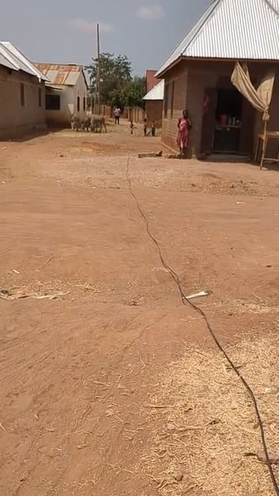 Field Telecom & Power Cable Drop Deployment
